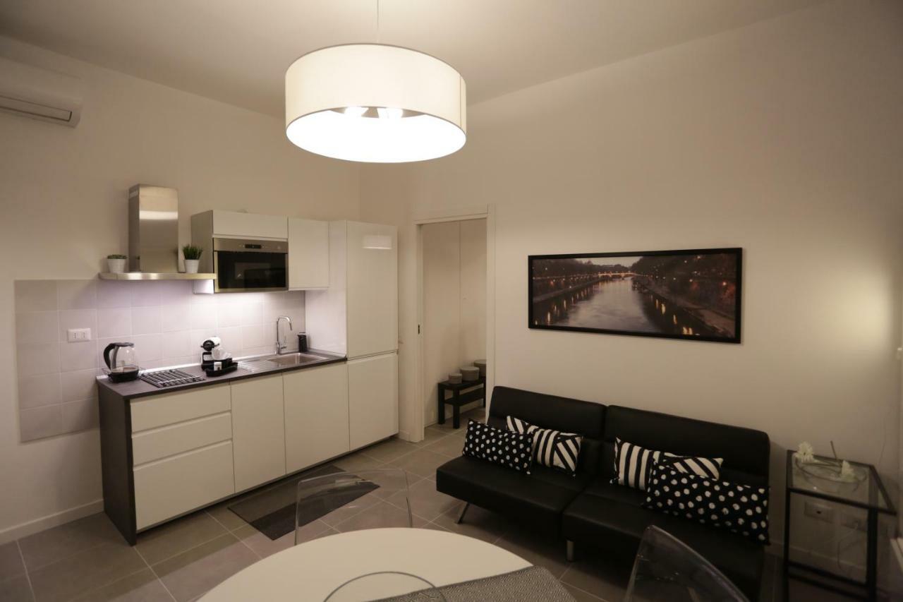 Italian Dream Apartment โรม ภายนอก รูปภาพ